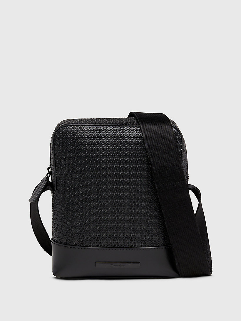 Erkek Giyim ve Aksesuar Modelleri Calvin Klein