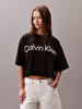 Kadın Boxy Logo Graphic T-shirt