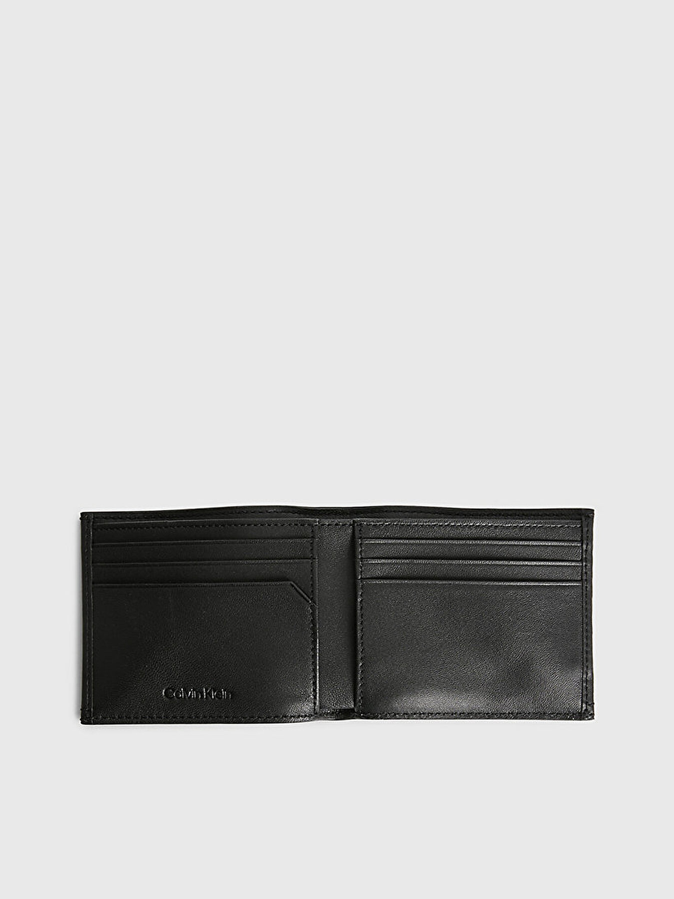 Calvin klein bifold