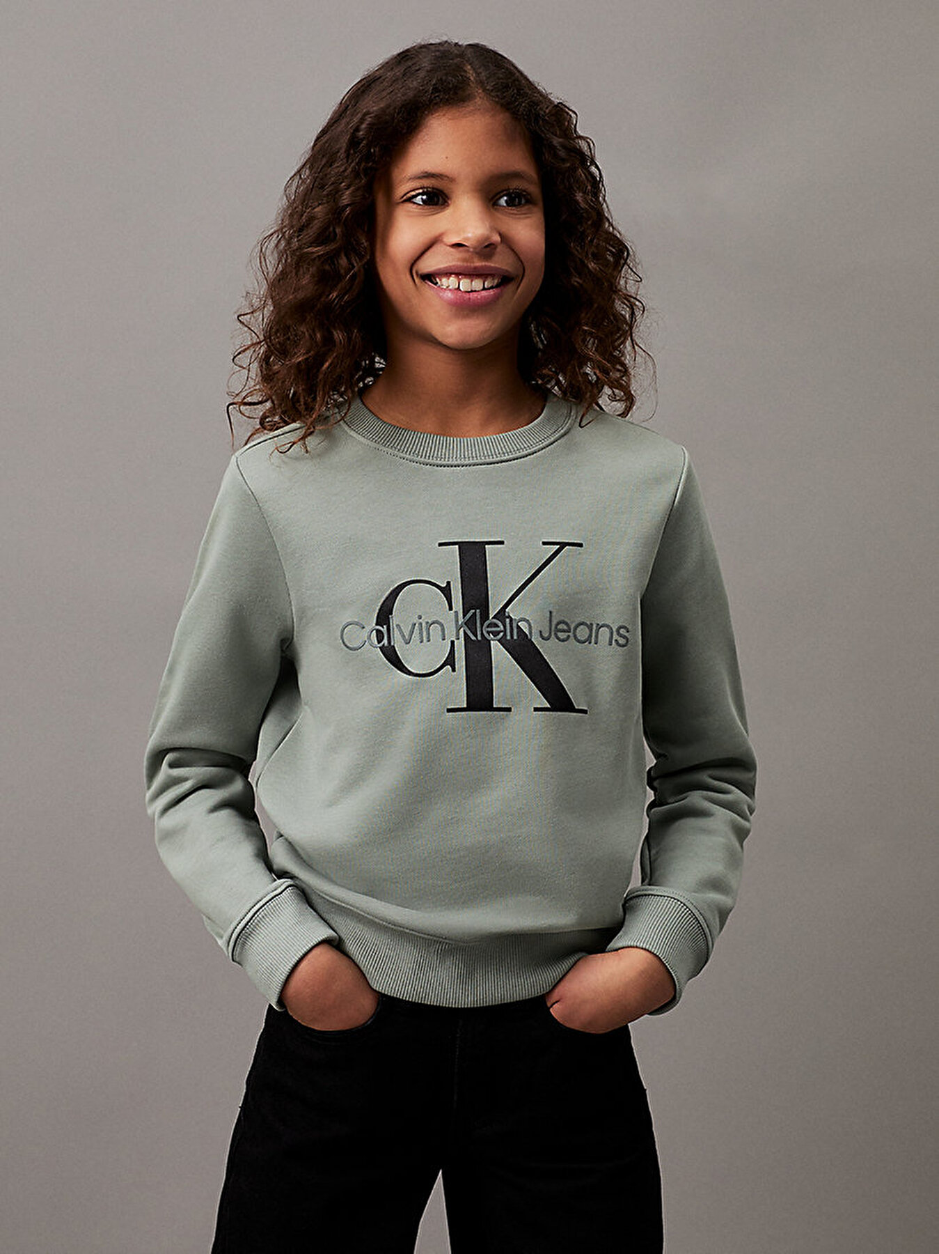Cocuk Unisex CK Monogram Sweatshirt