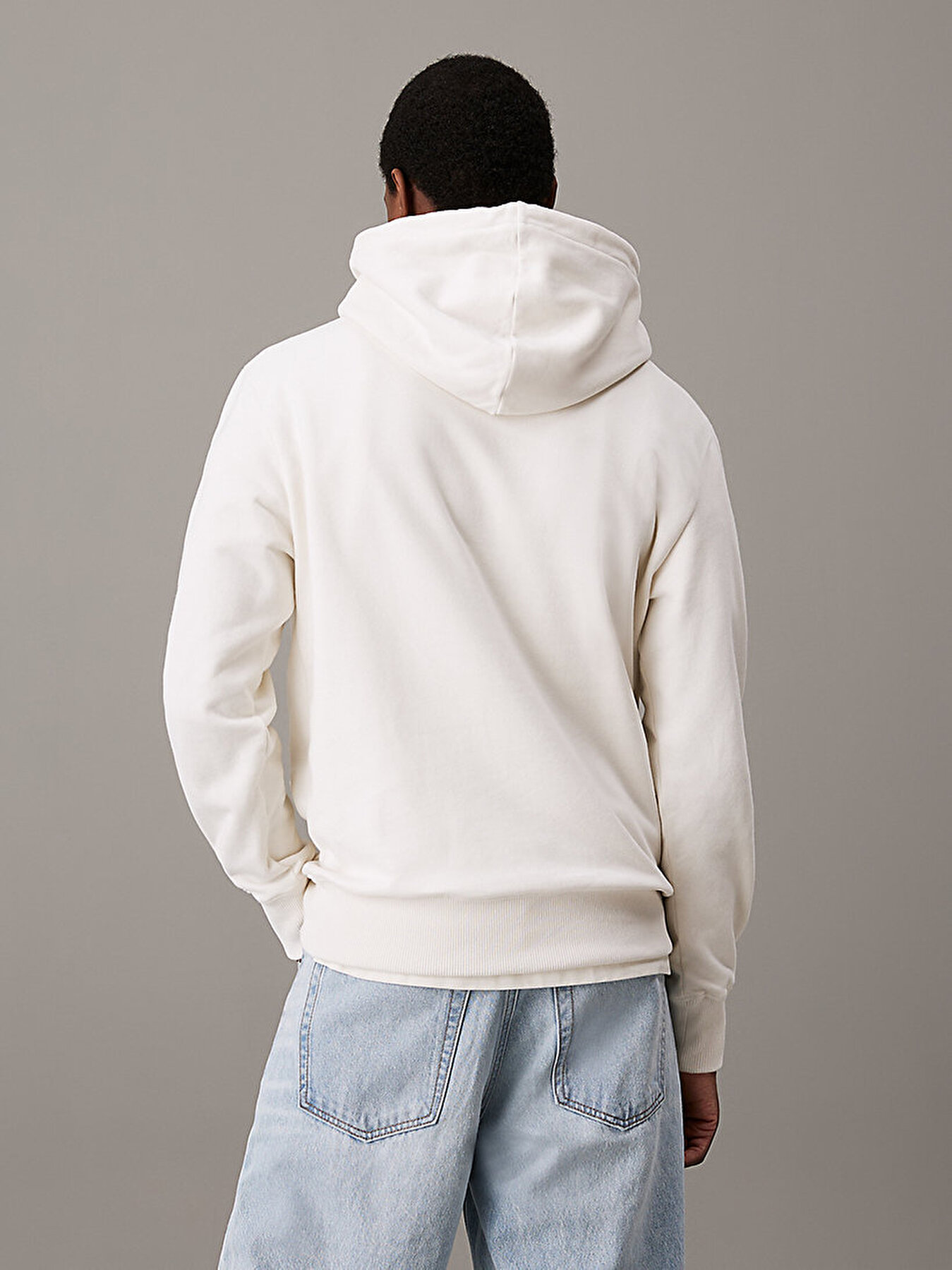 【  JEANS】CHENILLE MONOLOGO BRUSHED SWEATSHIRT Buy Calvin Klein Jeans Chenille Monologo Zip Through