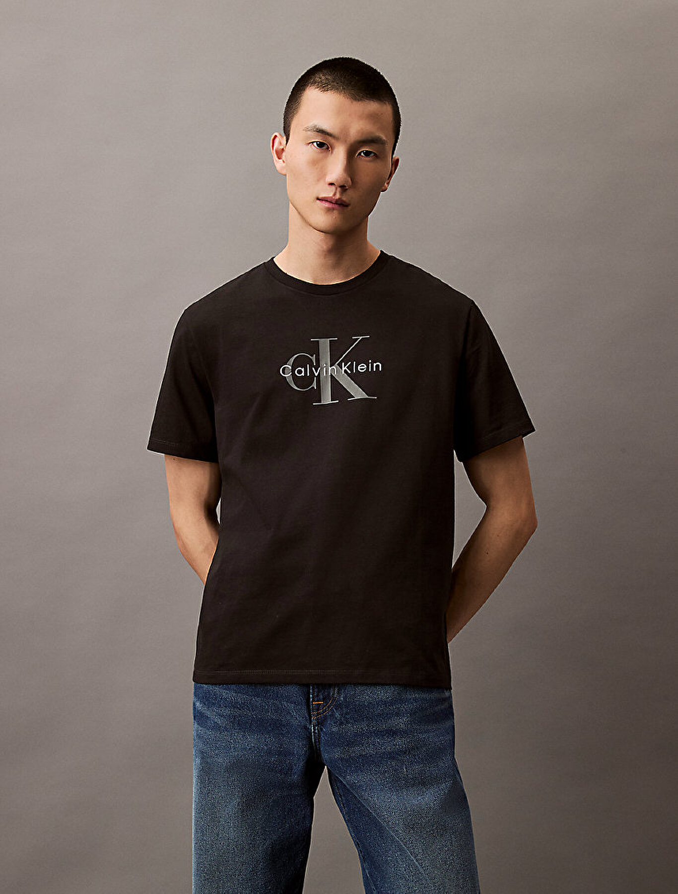 【 】Hero Monologo T-Shirt Tシャツ Erkek Hero Monologo T-shirt Siyah LV04RB862GUB1 | Calvin Klein