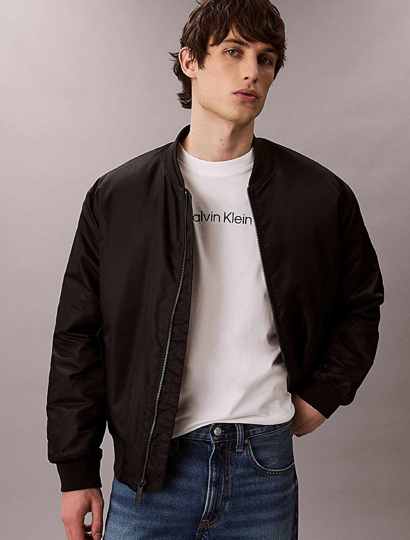 Erkek Standart Logo T-shirt Beyaz LV04LD230GYAF | Calvin Klein