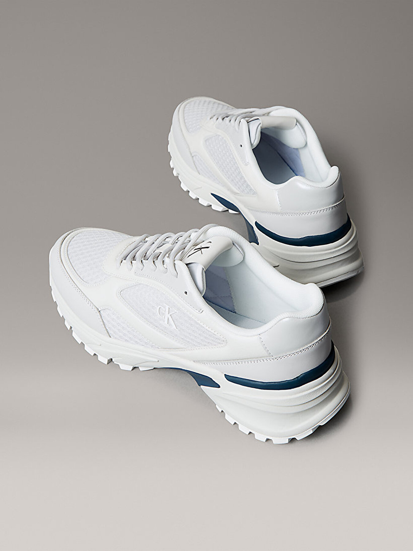 Erkek Hike Runner Laceup Sneaker Çok renkli YM0YM014510IS | Calvin