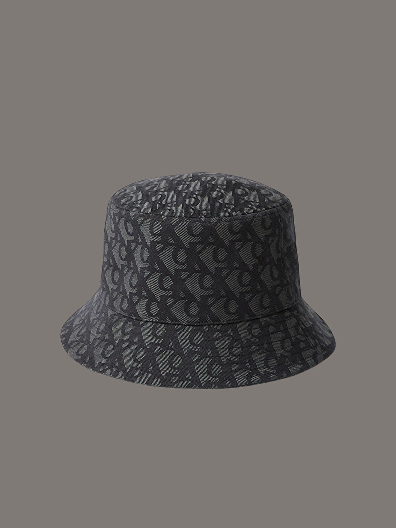 ★ ★ Unisex CKJ Jacquard Logo Bucket Hat 4K5059G 2.jpg