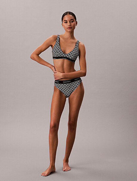Kadın Bikini Altı