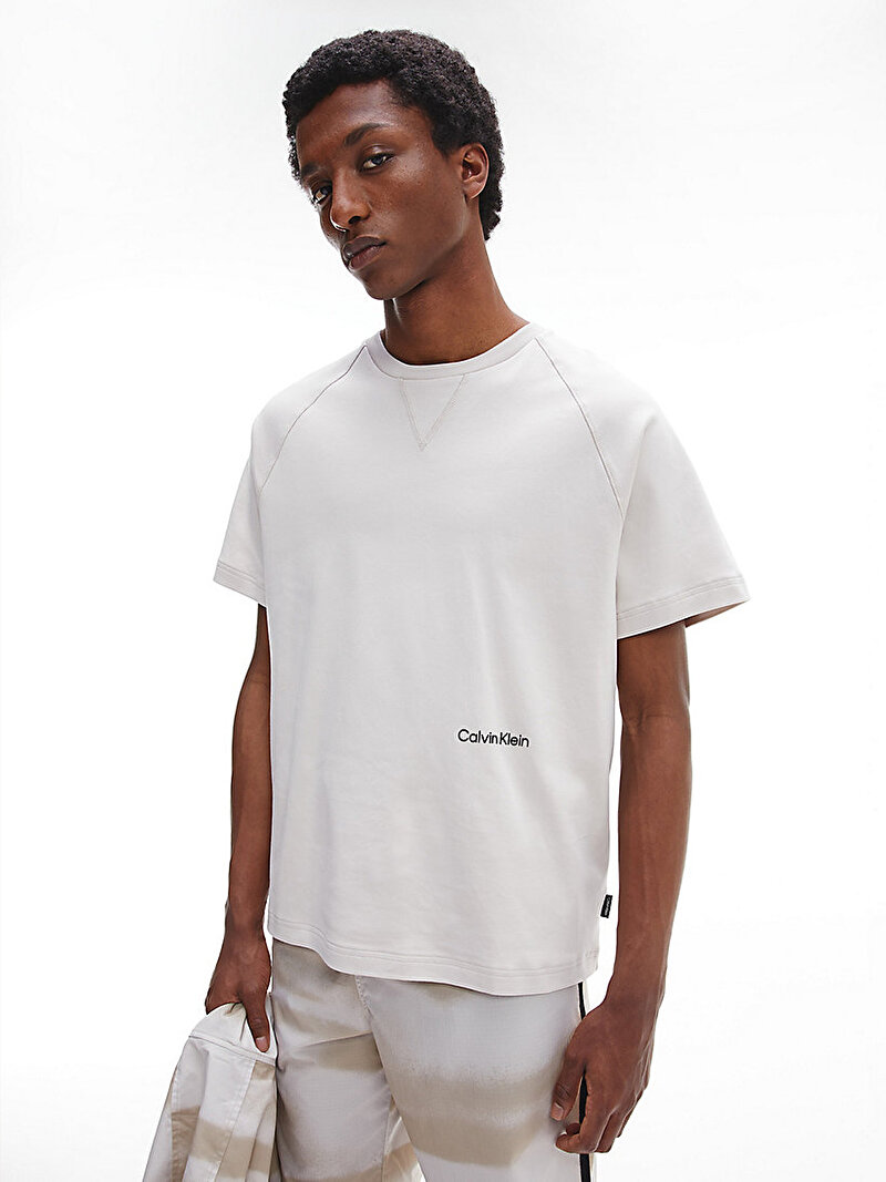 Calvin Klein Ekru Renkli Erkek Yumuşak Pamuklu Reglan Kollu T-Shirt