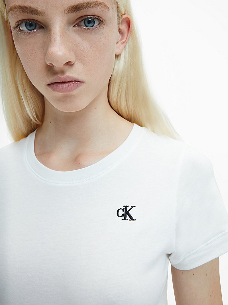 Calvin Klein Beyaz Renkli Kadın Slim Organik Pamuklu T-shirt