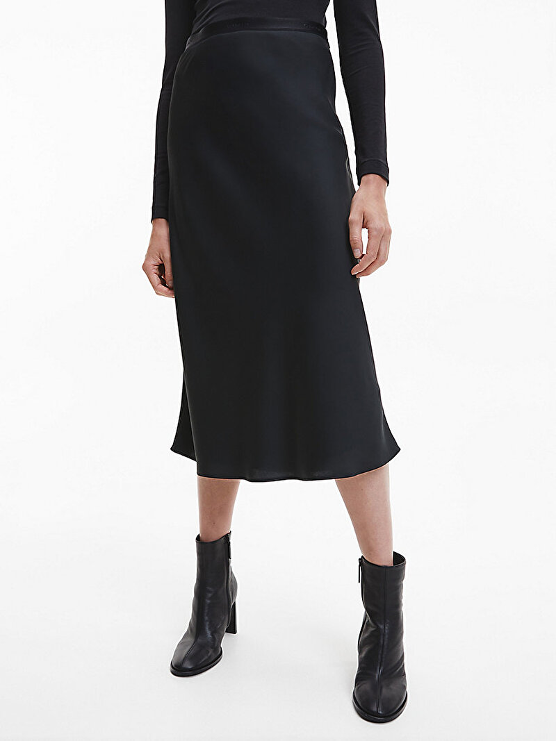 Calvin Klein Siyah Renkli Kadın Geri Dönüşümlü Krep Midi Etek