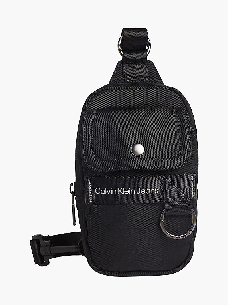Calvin Klein Siyah Renkli Erkek Geri Dönüştürülmüş Naylon Crossbody Telefon Çantası