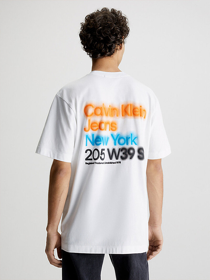 Calvin Klein Beyaz Renkli Erkek Blurred Colored T-Shirt