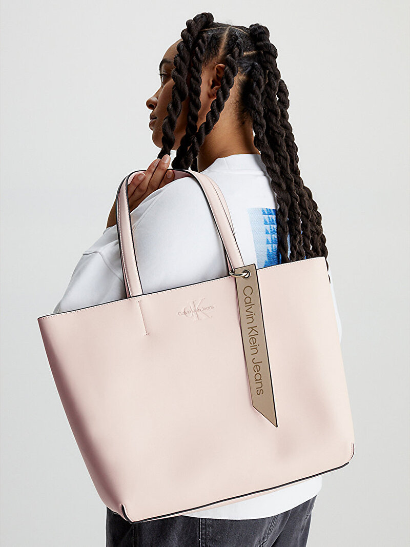 Calvin Klein Ekru Renkli Kadın Sculpted Tote Çanta