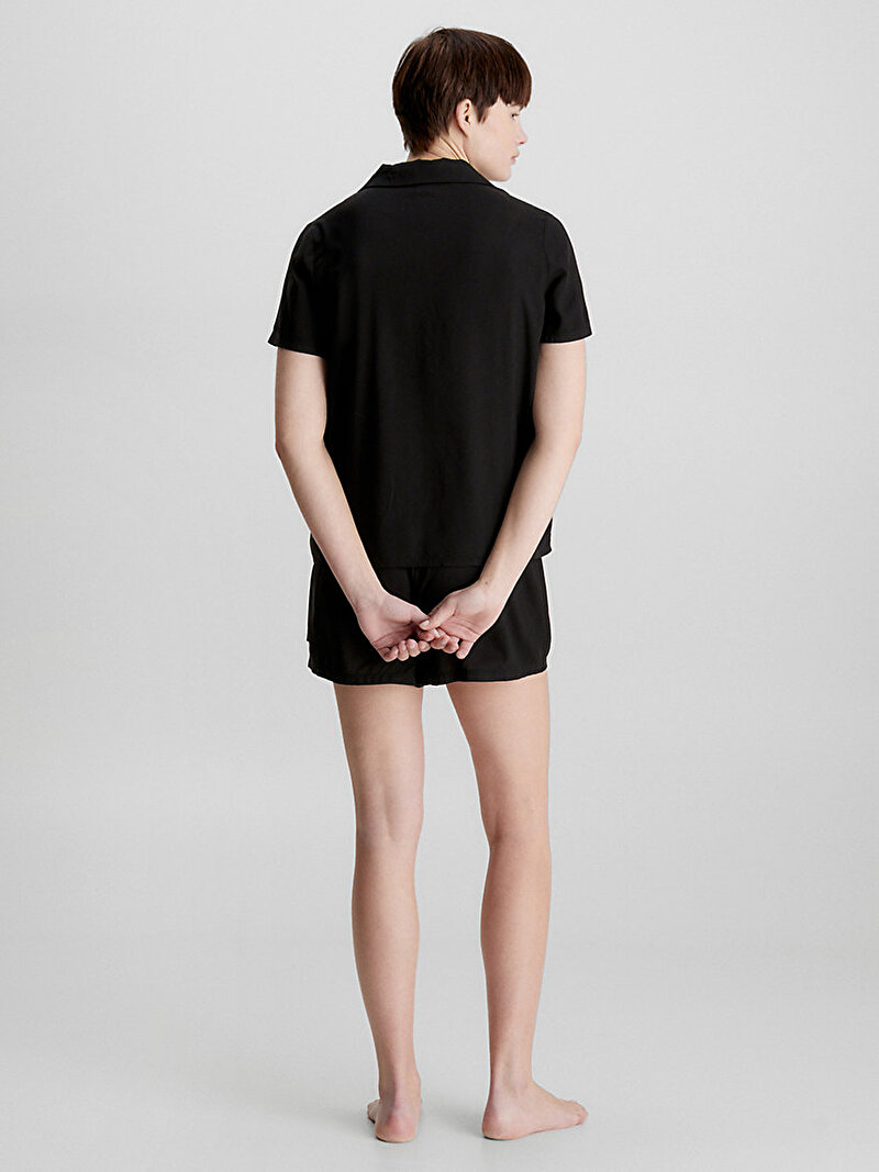 Calvin Klein Siyah Renkli Kadın T-Shirt Şort Set