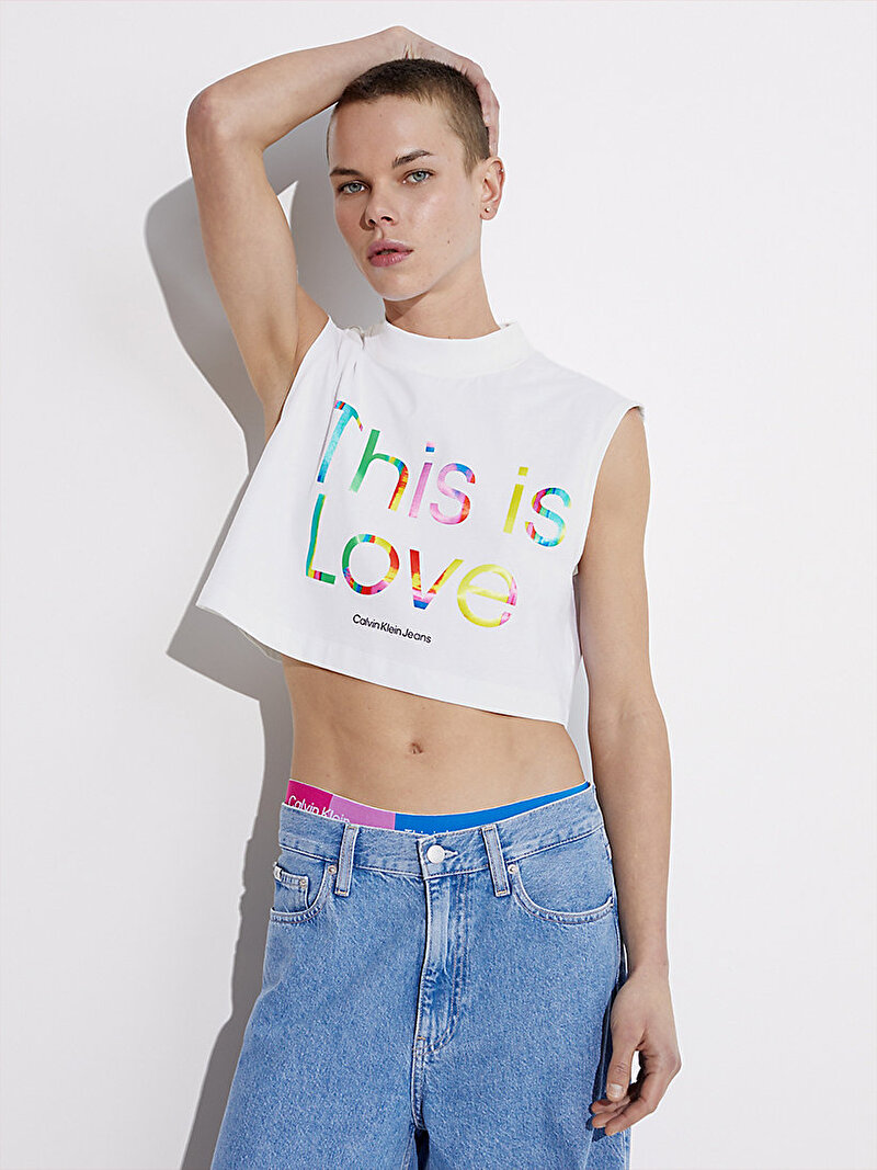 Calvin Klein Beyaz Renkli Kadın Slogan T-Shirt - Pride