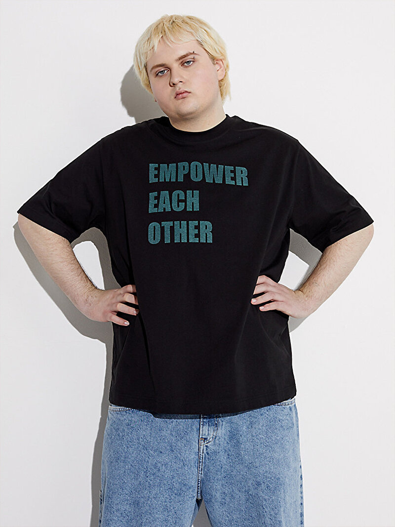 Calvin Klein Siyah Renkli Unisex Empower Slogan Oversized T-Shirt - Pride