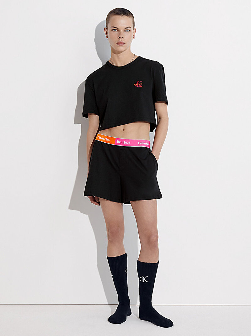 Calvin Klein Siyah Renkli Kadın T-Shirt Şort Set - Pride