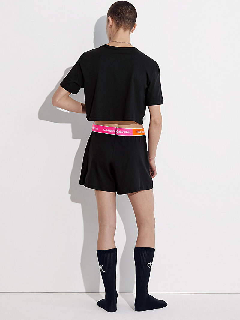 Calvin Klein Siyah Renkli Kadın T-Shirt Şort Set - Pride