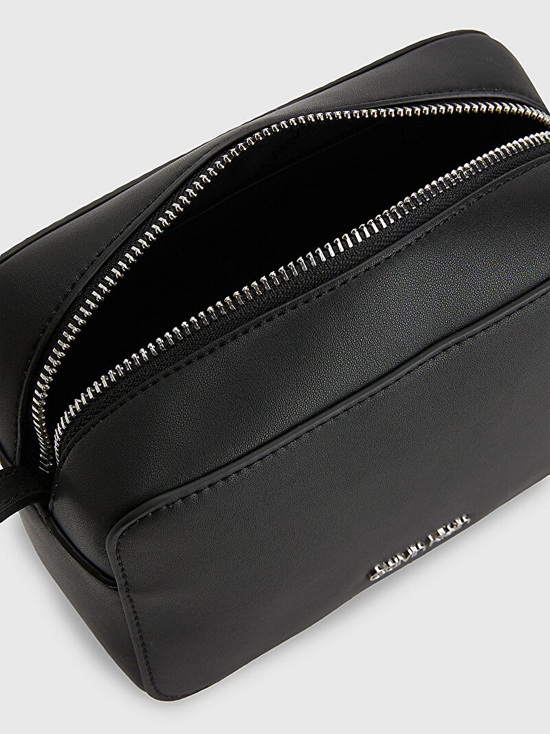 Calvin Klein Siyah Renkli Kadın Ck Must Çapraz Kamera Çanta