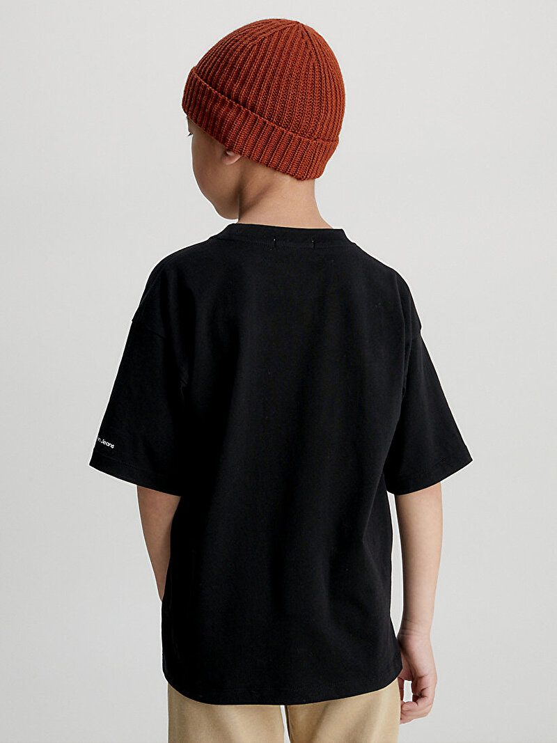 Calvin Klein Siyah Renkli Erkek Çocuk Glitched Monogram T-Shirt