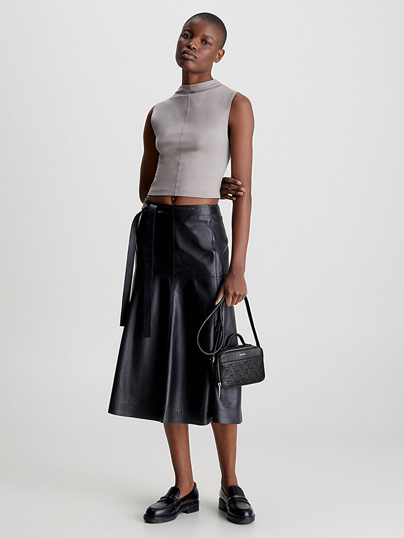 Calvin Klein Siyah Renkli Kadın CK Must Çapraz Çanta