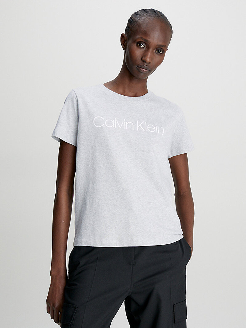 Calvin Klein Beyaz Renkli Kadın Core Logo T-Shirt