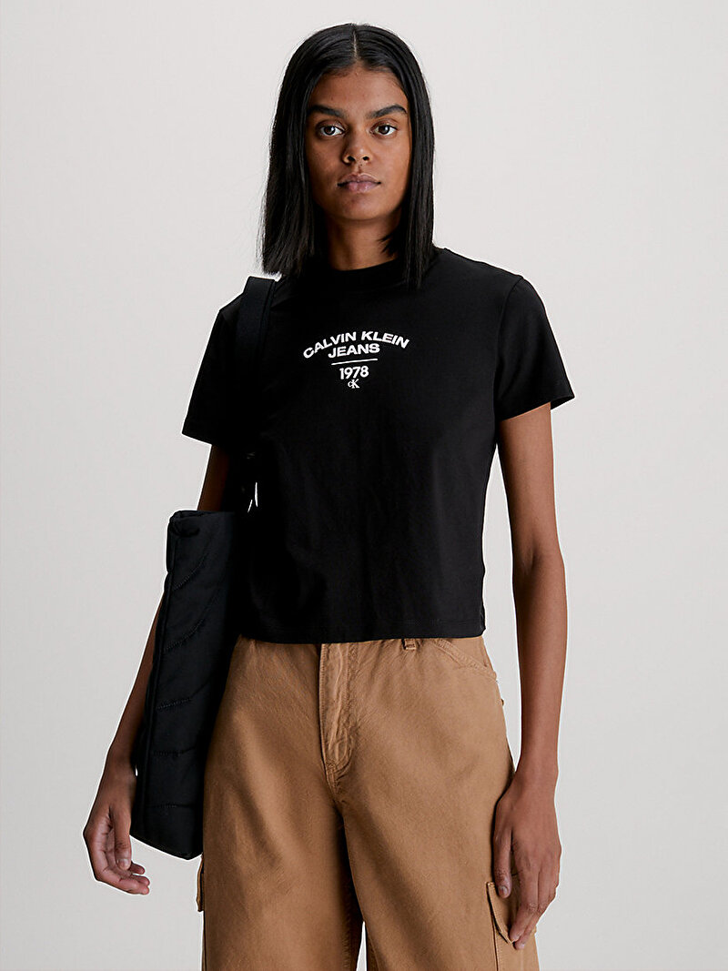 Calvin Klein Siyah Renkli Kadın Varsity Logo Baby T-Shirt