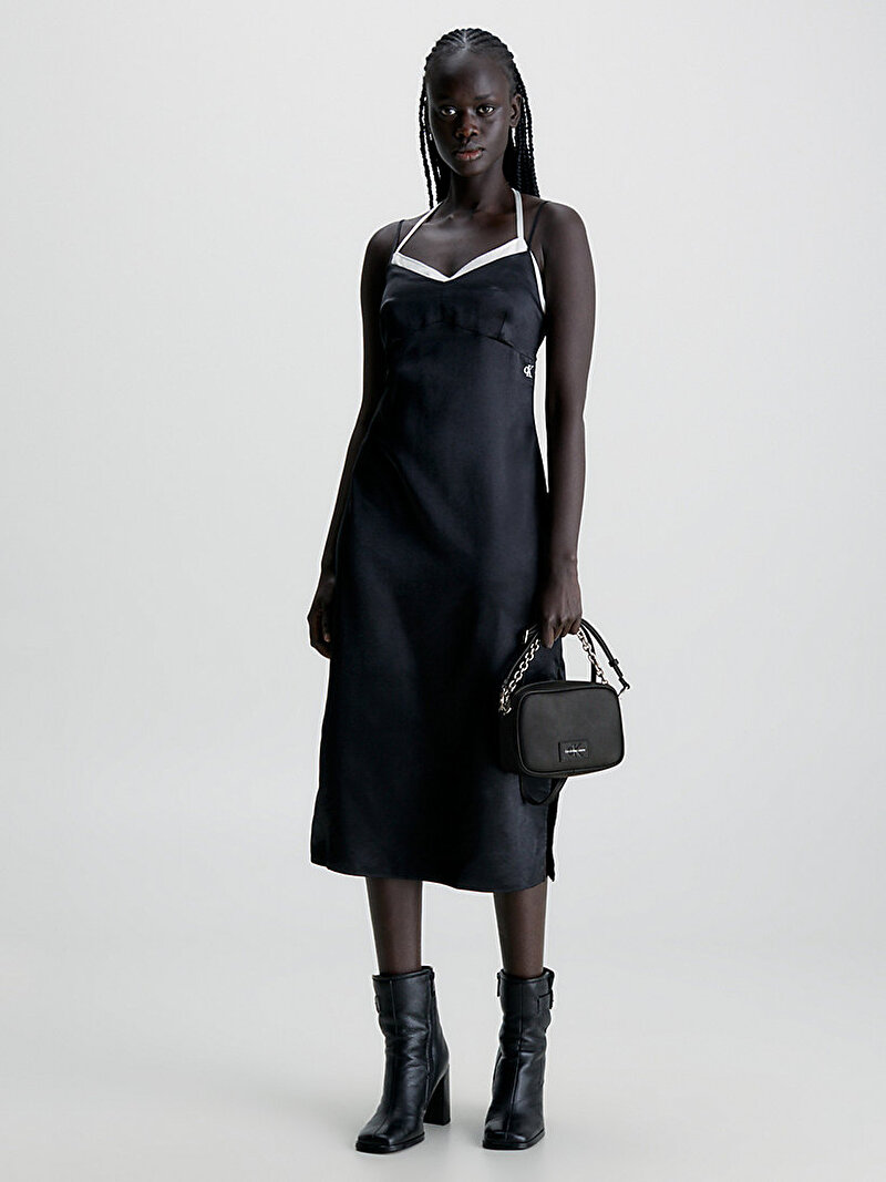 Calvin Klein Siyah Renkli Kadın Sculpted Kamera Çanta