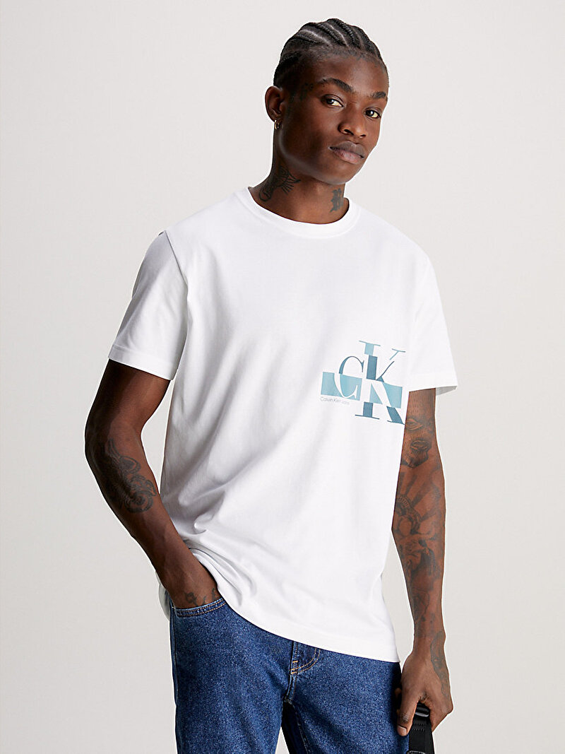 Calvin Klein Beyaz Renkli Erkek Glitched CK Logo T-Shirt