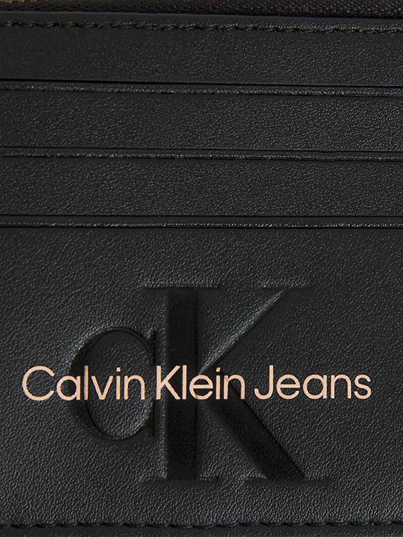 Calvin Klein Siyah Renkli Kadın Sculpted Kartlık