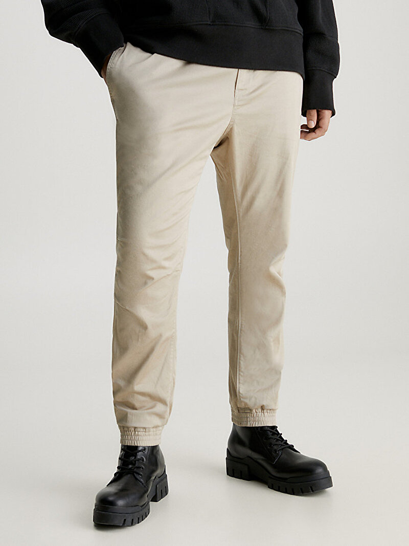 Calvin Klein Bej Renkli Erkek Monologo Casual Badge Pantolon