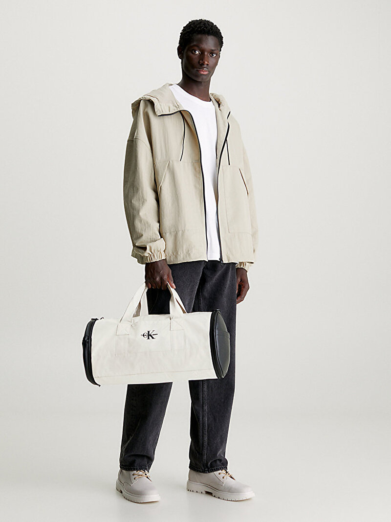 Calvin Klein Beyaz Renkli Erkek Packable Duffle Çanta