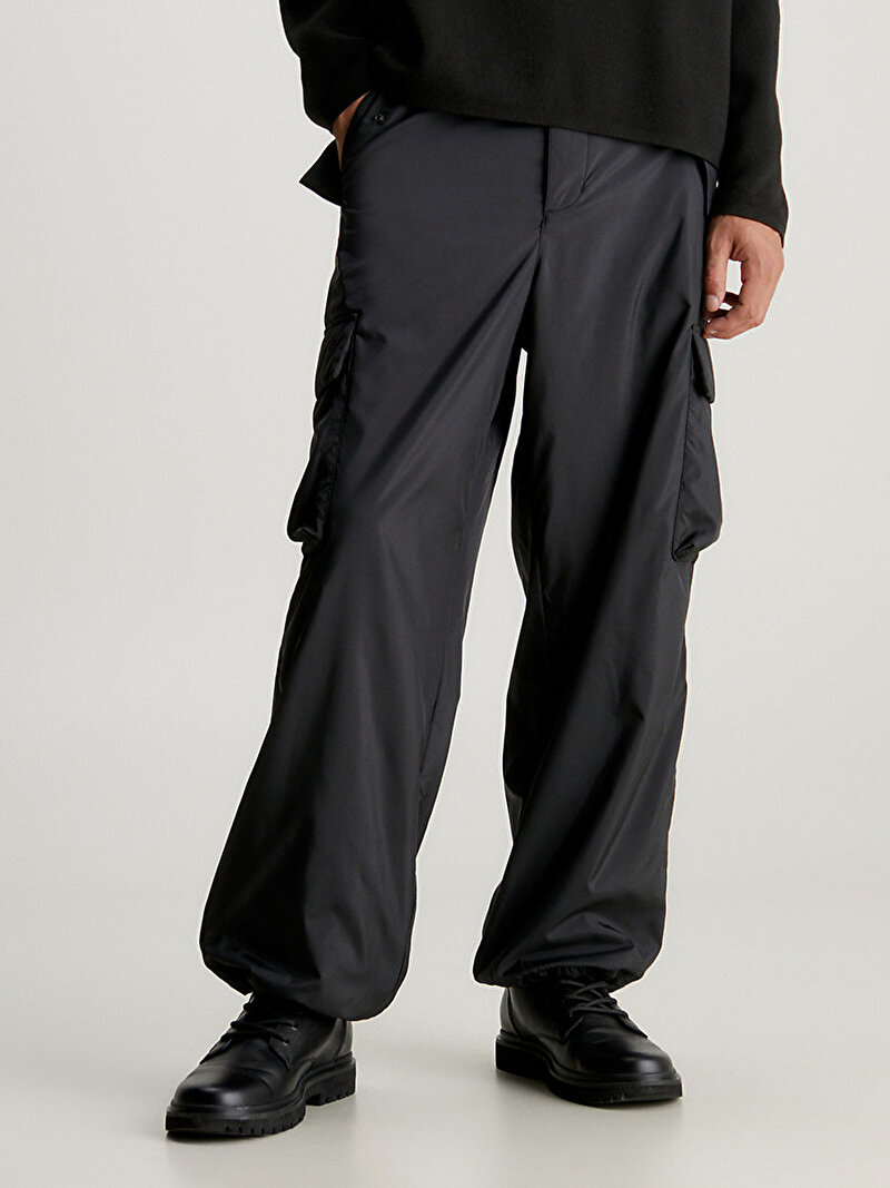 Calvin Klein Siyah Renkli Erkek Shiny Nylon Cargo Pantolon