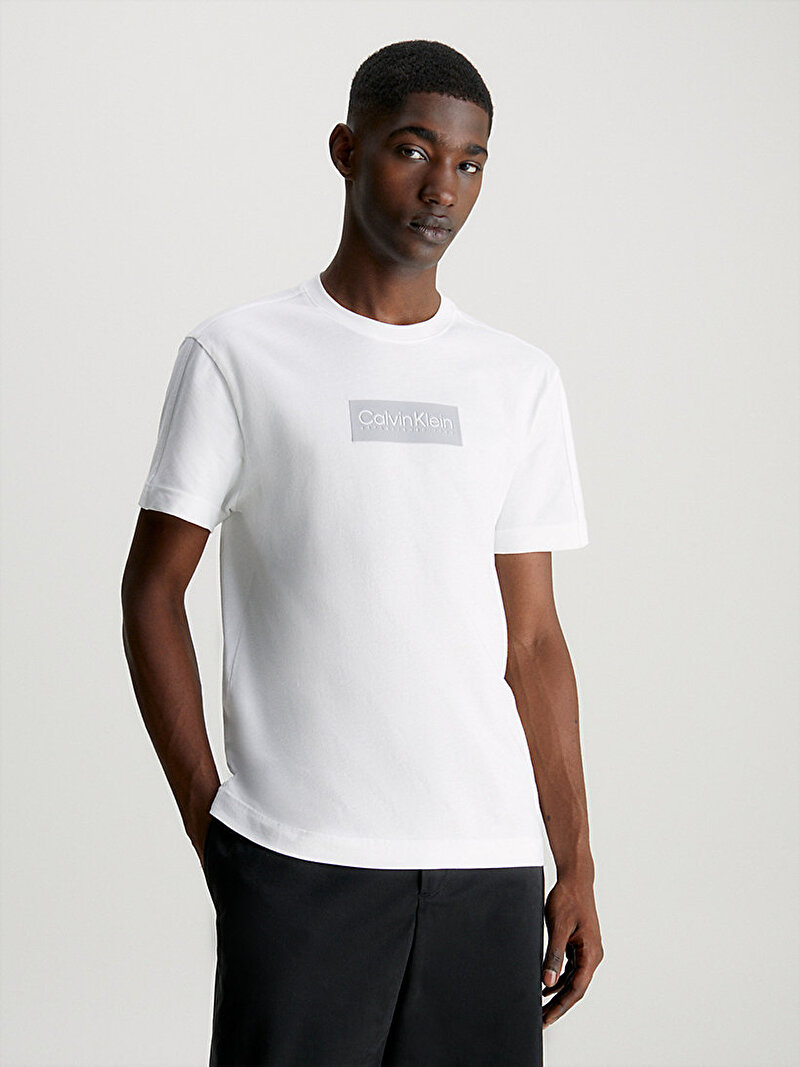 Calvin Klein Beyaz Renkli Erkek Raised Rubber Logo T-Shirt