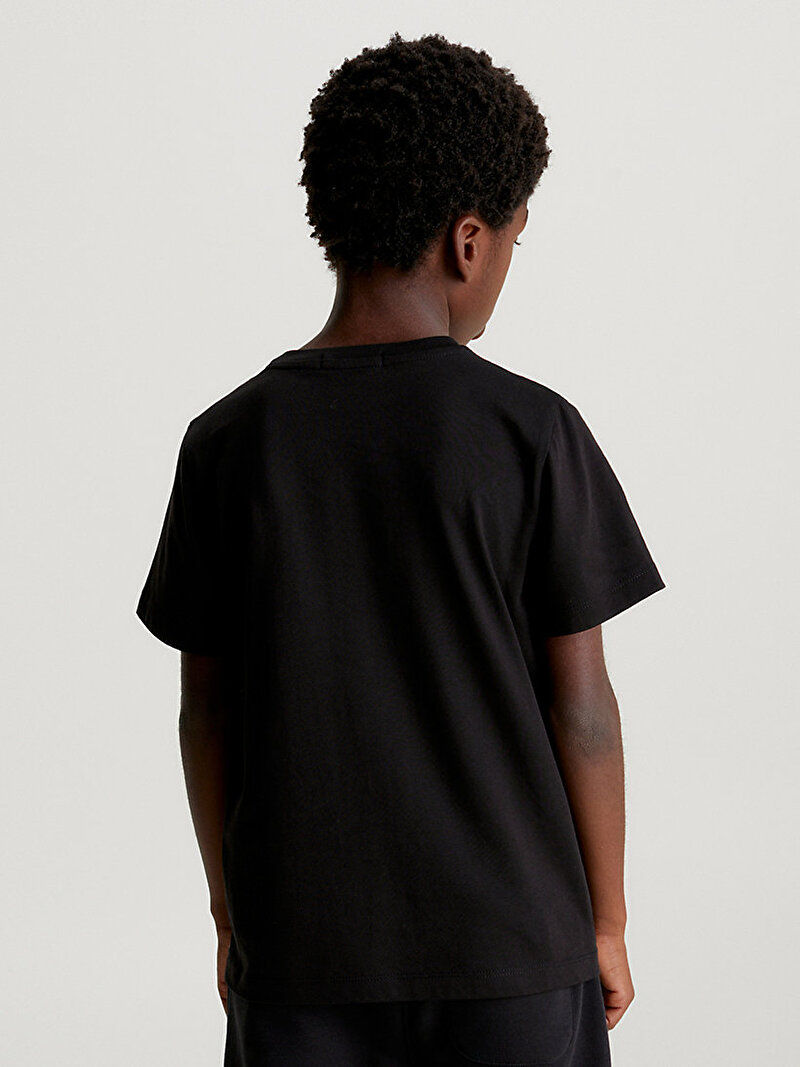 Calvin Klein Siyah Renkli Erkek Çocuk Pixel Logo Relaxed T-Shirt