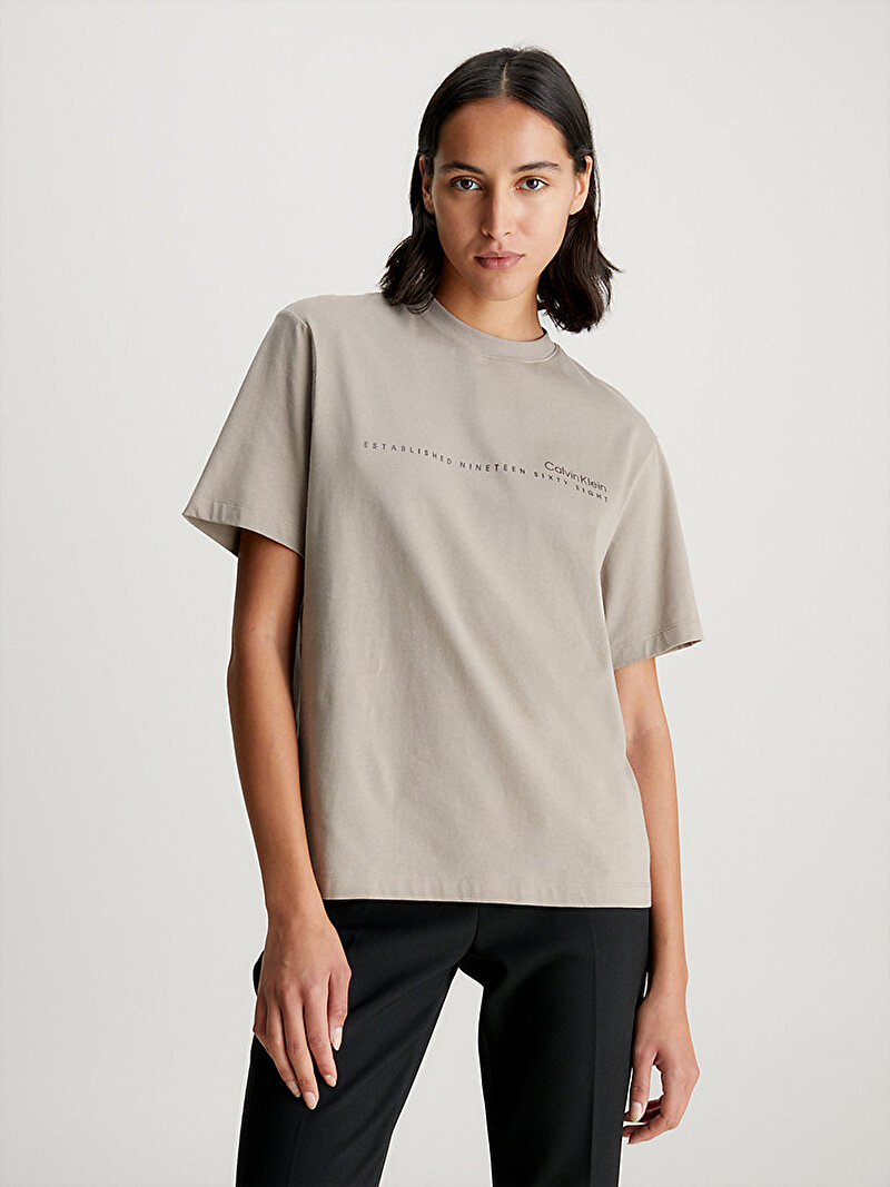 Calvin Klein Bej Renkli Kadın Multi Logo T-Shirt