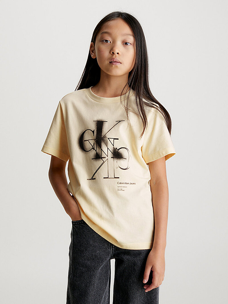 Calvin Klein Krem Renkli Erkek Çocuk Spray Ck Monogram T-Shirt
