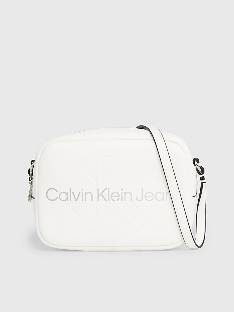 Calvin Klein Beyaz Renkli Kadın Sculpted Camera Çanta