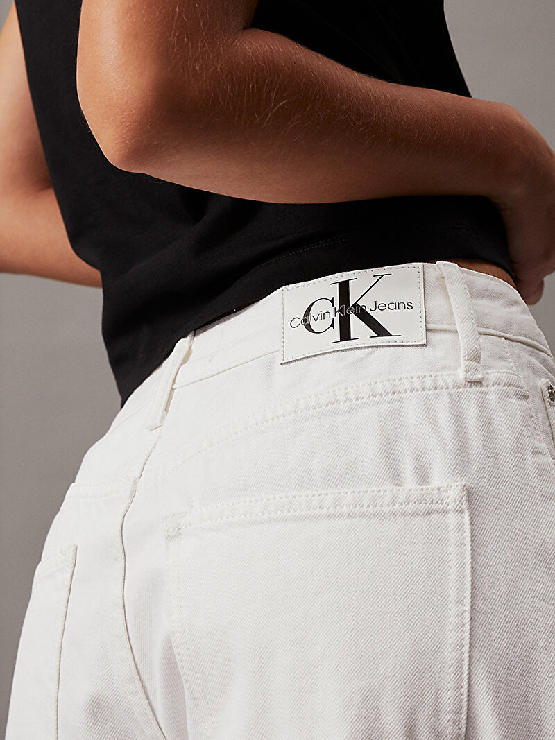 Calvin Klein Beyaz Renkli Kadın 90's Straight Jean Pantolon