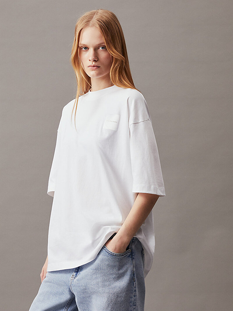 Calvin Klein Beyaz Renkli Kadın Warp Logo Boyfriend T-Shirt