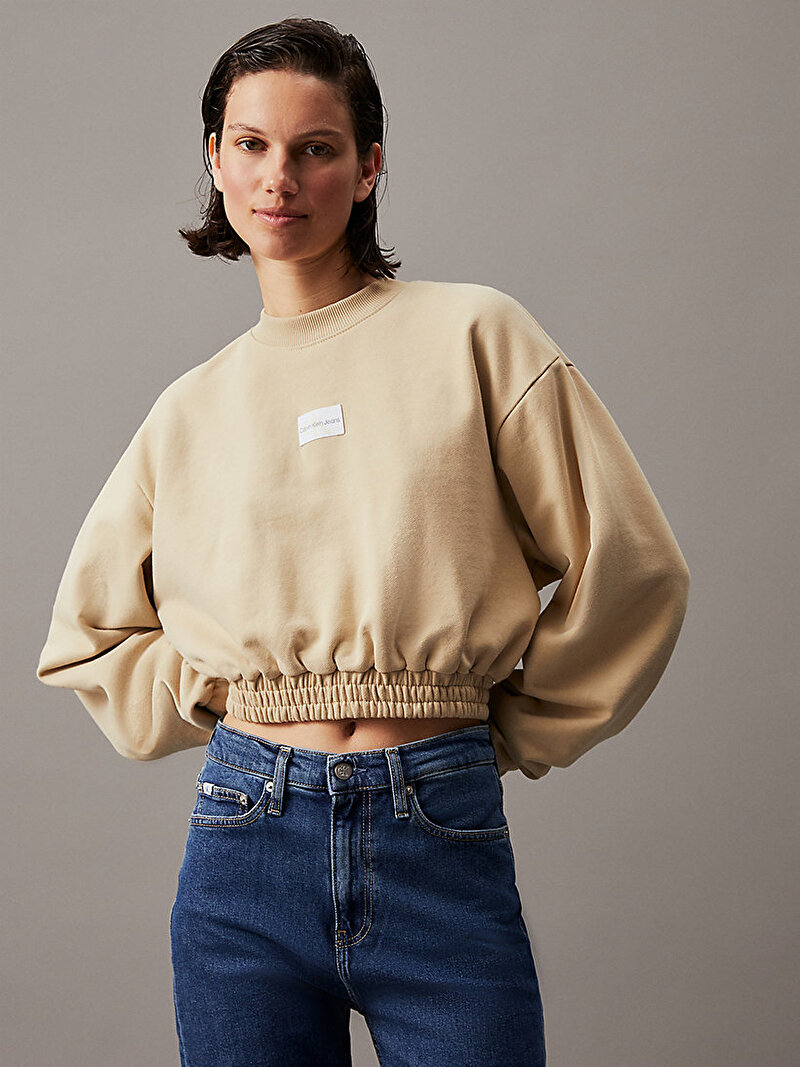 Calvin Klein Bej Renkli Kadın Woven Label Crop Sweatshirt
