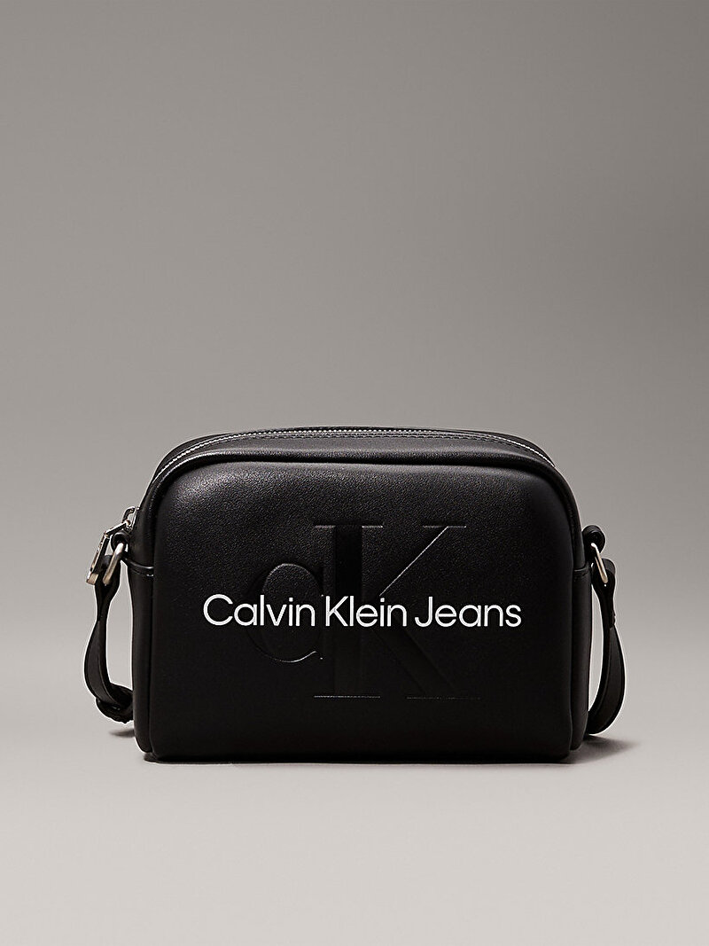 Calvin Klein Siyah Renkli Kadın Sculpted Camera Çanta