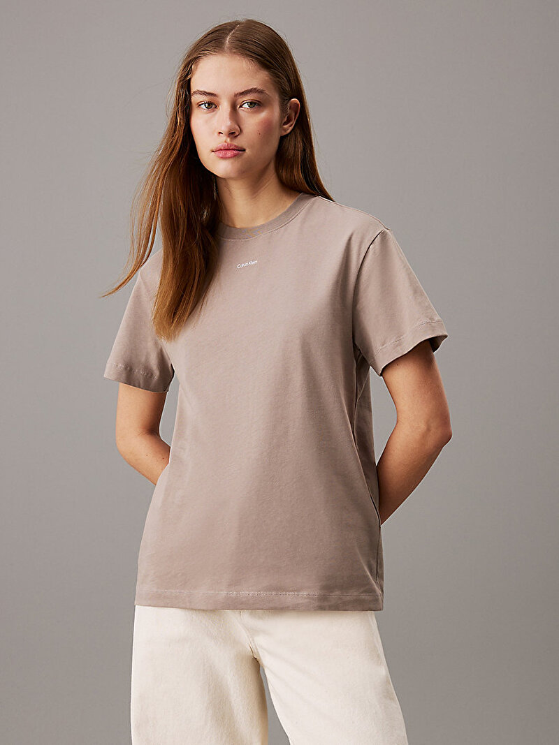 Calvin Klein Kahverengi Renkli Kadın Nano Logo Regular T-Shirt