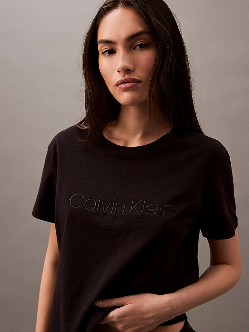 Calvin Klein Siyah Renkli Kadın Classic T-Shirt