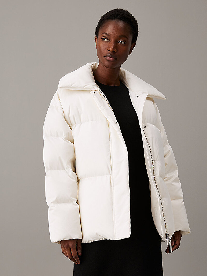 Calvin Klein Beyaz Renkli Kadın Padded Satin Puffer Mont