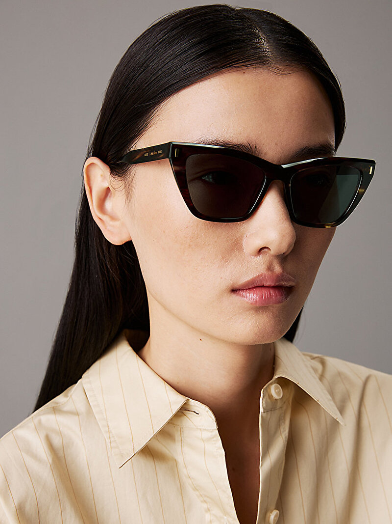 Calvin Klein Kahverengi Renkli Kadın Butterfly Güneş Gözlüğü