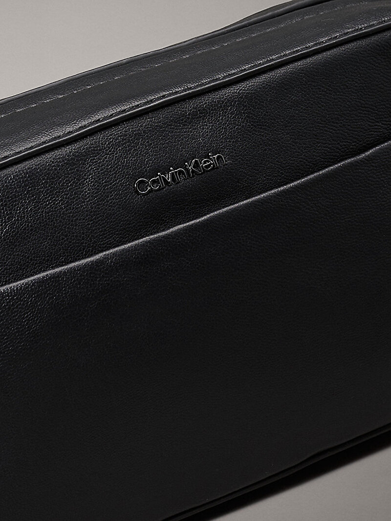 Calvin Klein Siyah Renkli Erkek CK Refined Camera Çanta