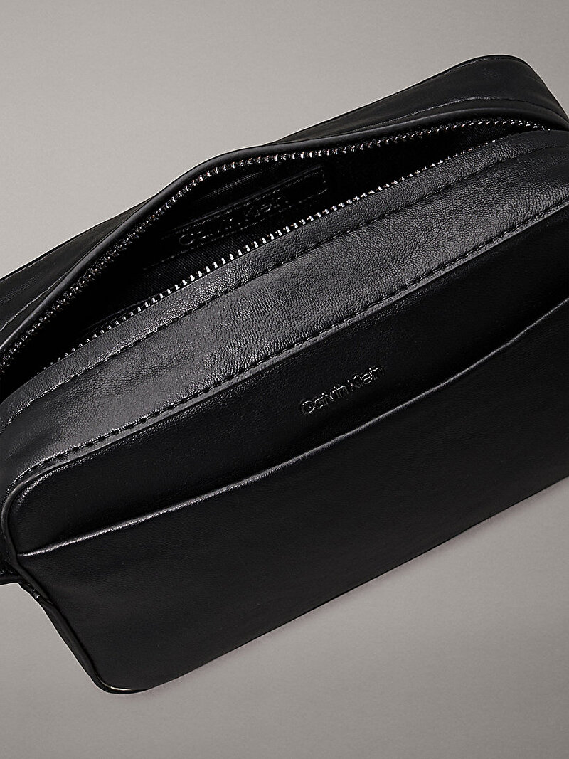 Calvin Klein Siyah Renkli Erkek CK Refined Camera Çanta