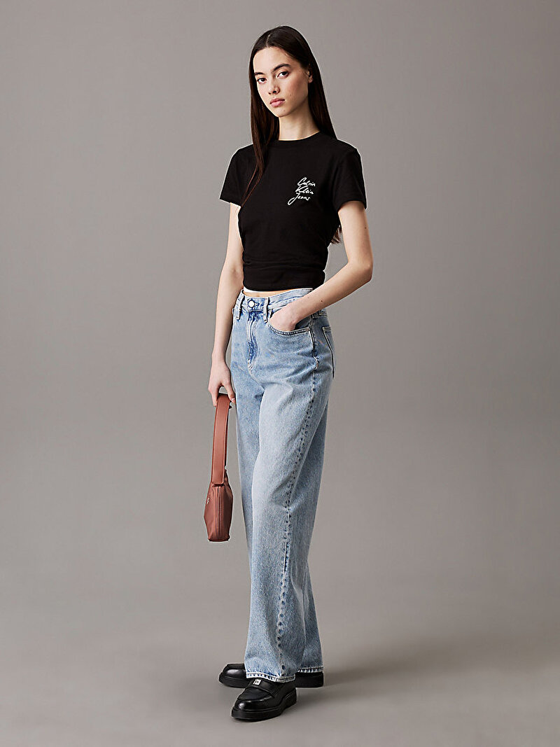 Calvin Klein Siyah Renkli Kadın Script institutional T-shirt