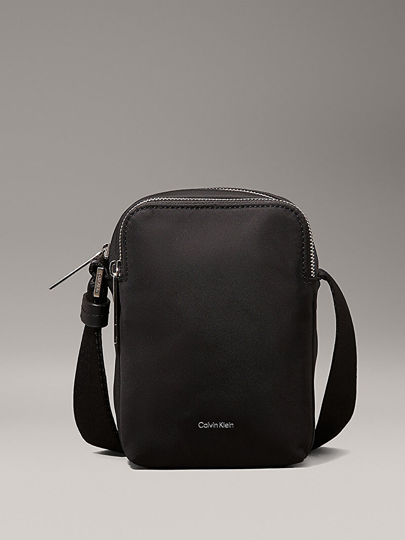 Calvin Klein Siyah Renkli Erkek Business Tech Reporter Çanta