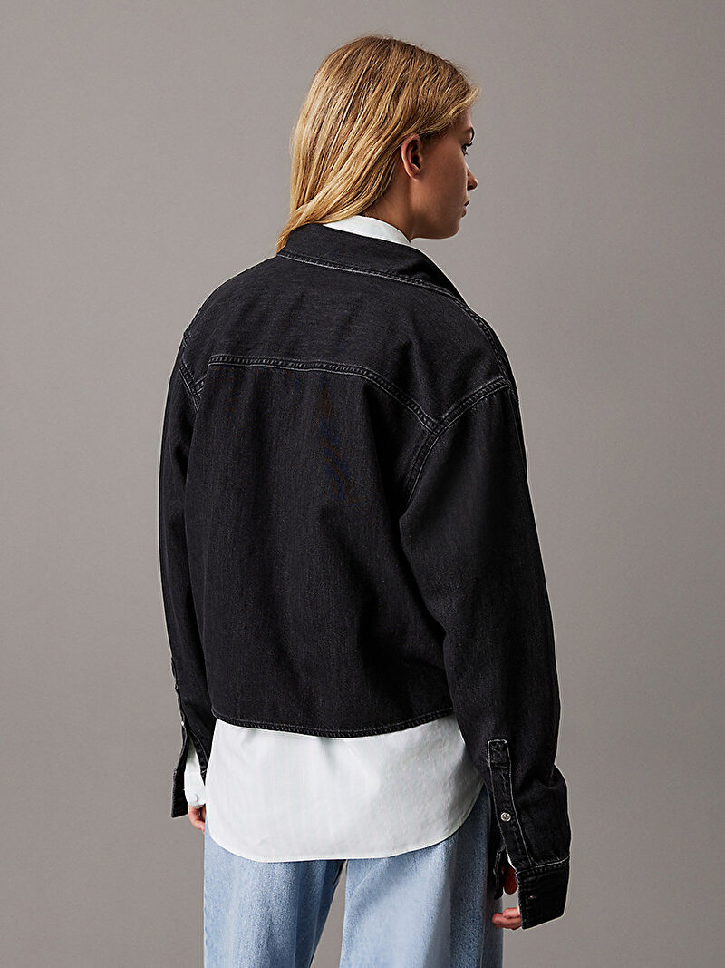 Calvin Klein Siyah Renkli Kadın Cropped Dad Denim Gömlek